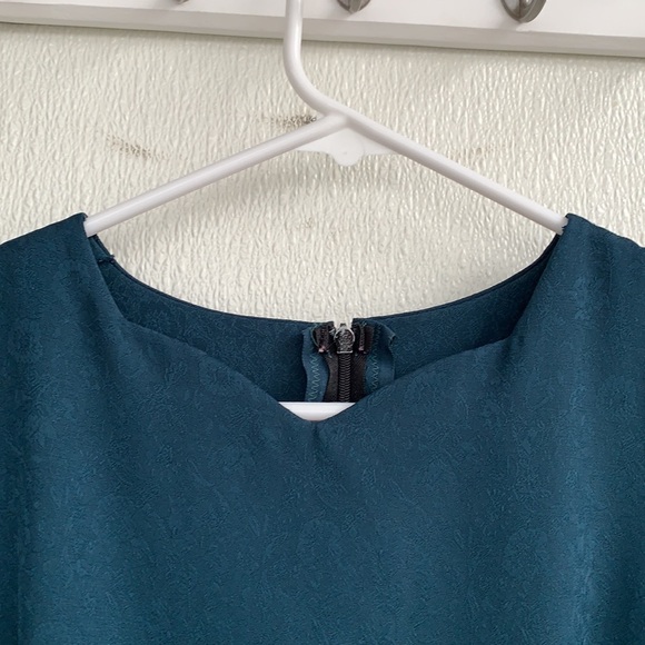 Mennonite Women’s Cape Dress Cottagecore Fancy Homemade Amish Green Medium - Picture 3 of 7